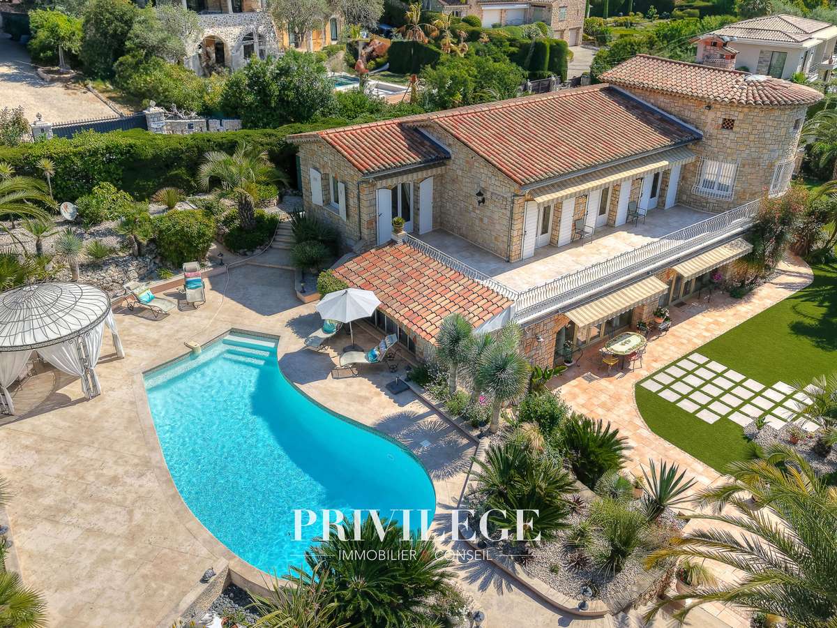Maison Mougins