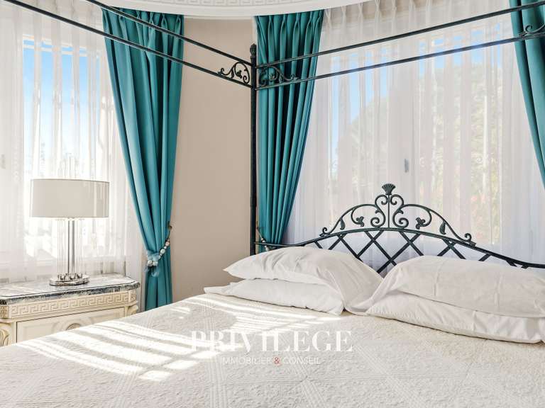 House Mougins - 4 bedrooms - 295m²