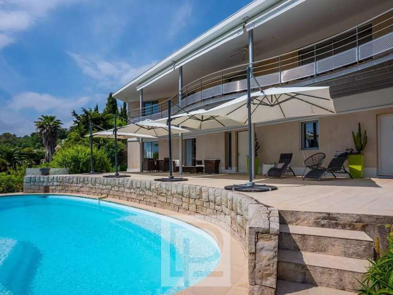 Maison Mougins - 4 chambres - 282m²