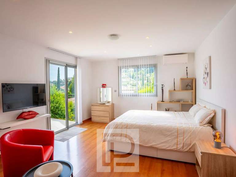 Maison Mougins - 4 chambres - 282m²