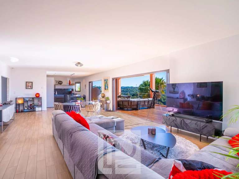 Maison Mougins - 5 chambres - 310m²