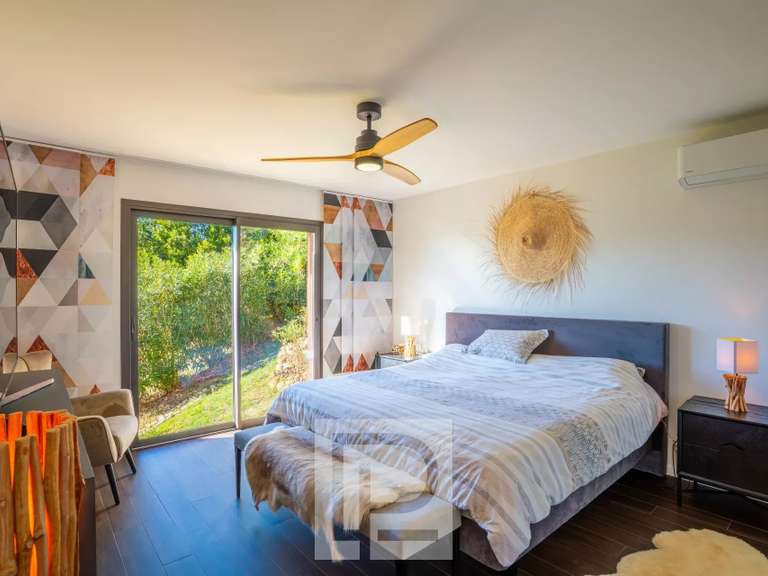 Maison Mougins - 5 chambres - 310m²