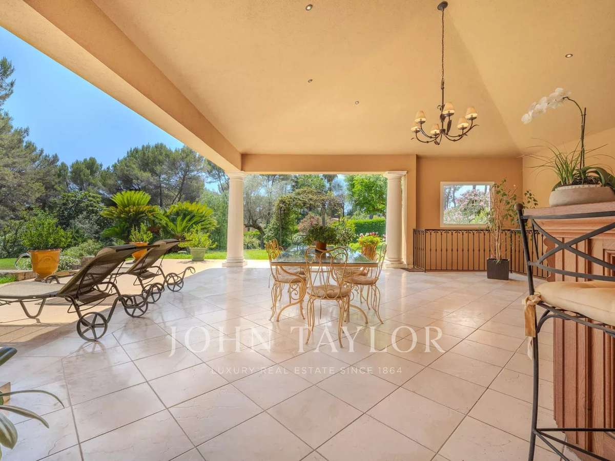 Maison Mougins
