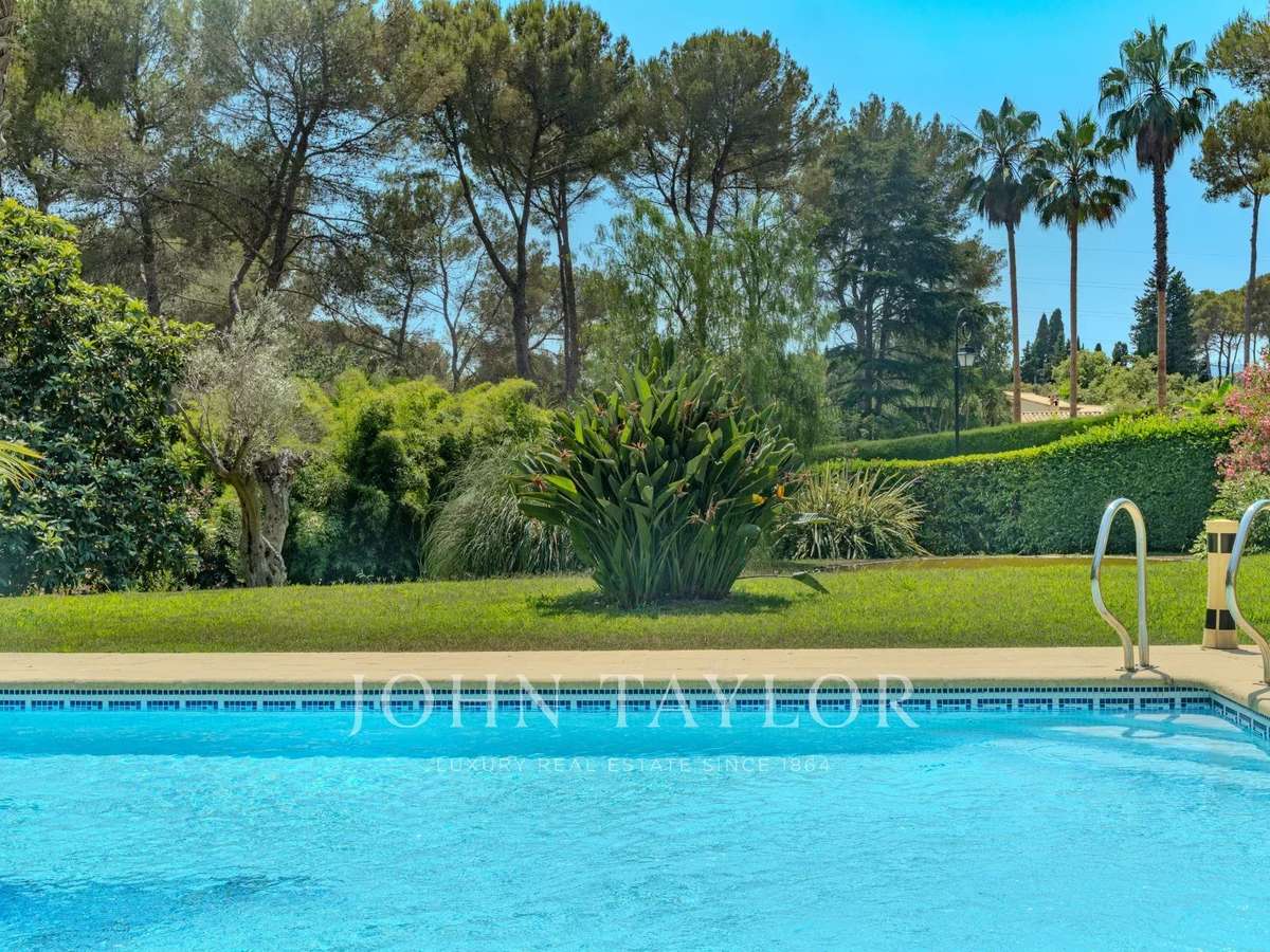Maison Mougins