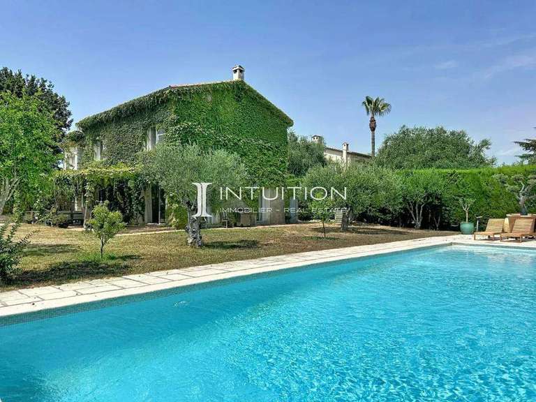 Maison Mougins - 5 chambres