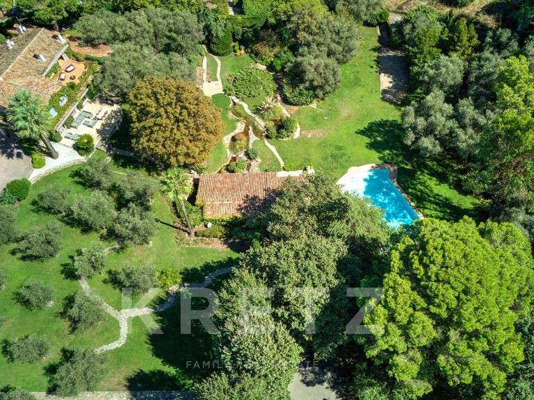 Maison Mougins - 6 chambres - 643m²