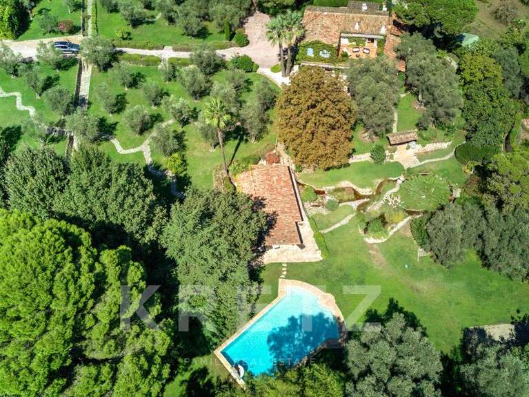 Maison Mougins - 6 chambres - 643m²