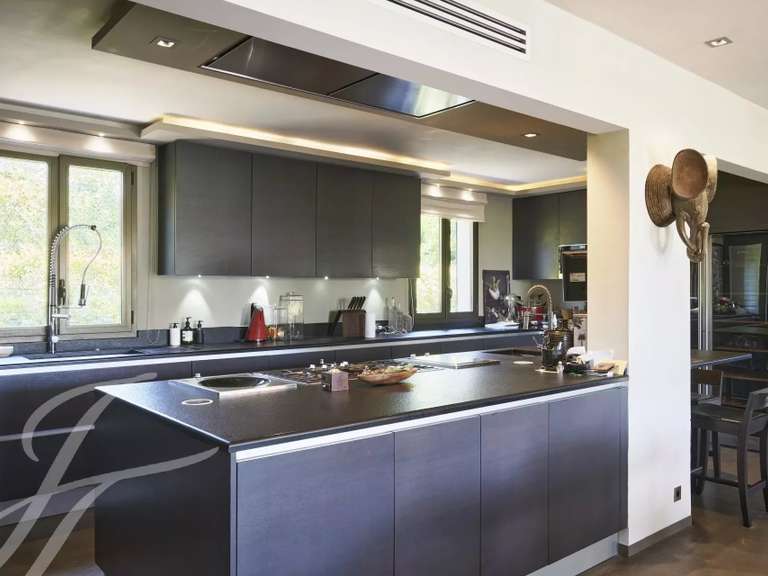 Maison Mougins - 4 chambres - 250m²