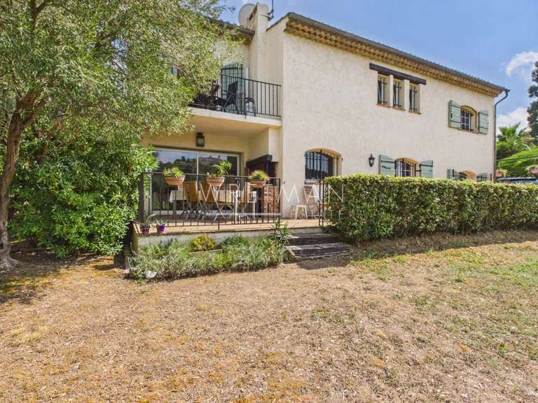 Maison Mougins - 4 chambres - 195m²