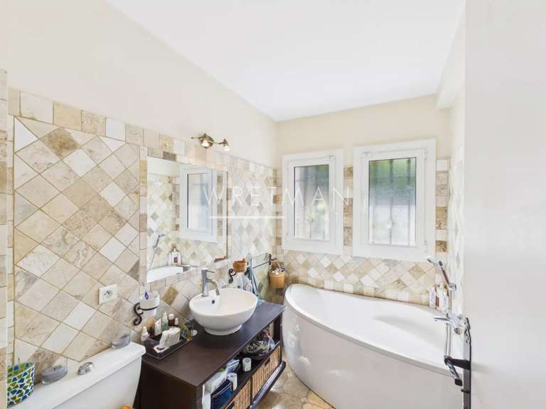 Maison Mougins - 4 chambres - 195m²