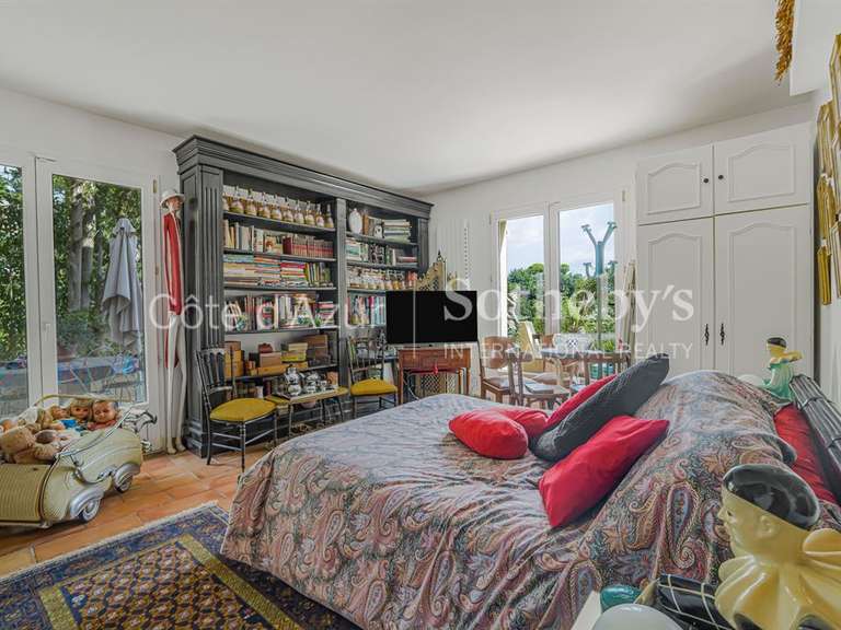 Maison Mougins - 3 chambres - 202m²