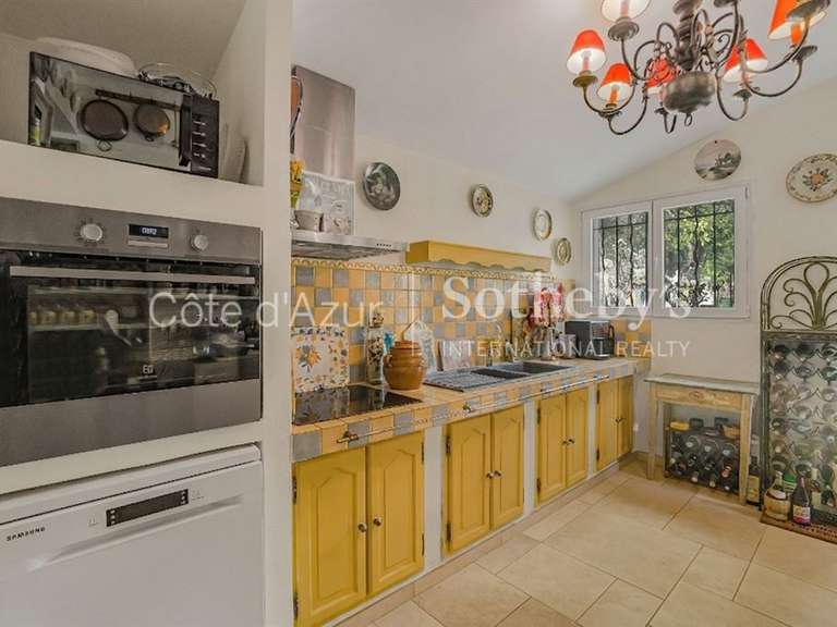 Maison Mougins - 3 chambres - 202m²