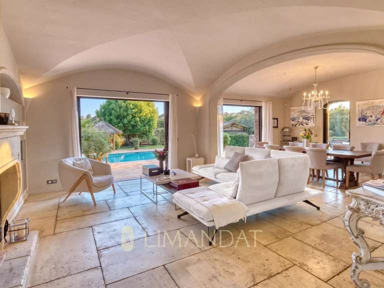 Maison Mougins - 6 chambres - 278m²