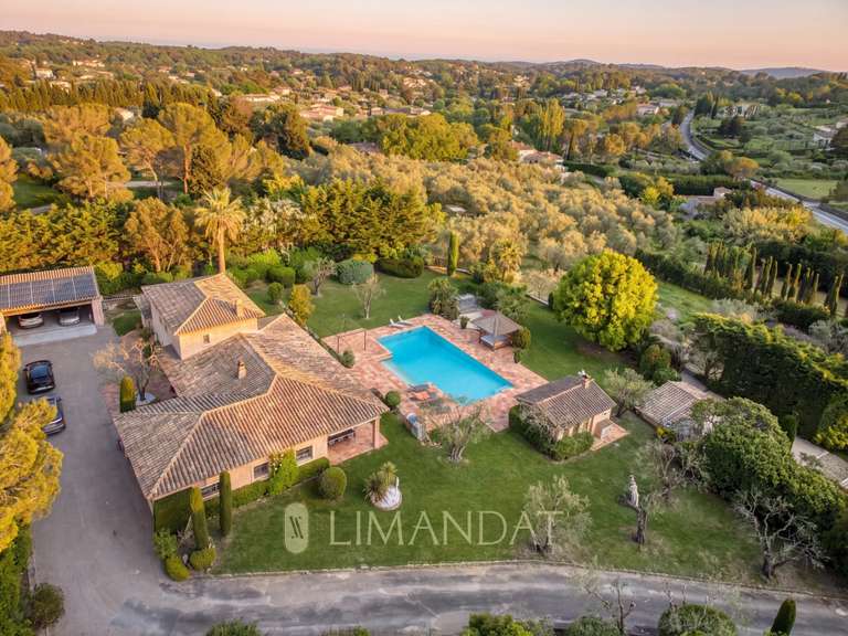 Maison Mougins - 6 chambres - 278m²