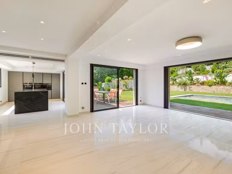 Maison Mougins - 5 chambres - 260m²