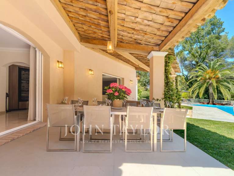 Maison Mougins - 5 chambres - 267m²