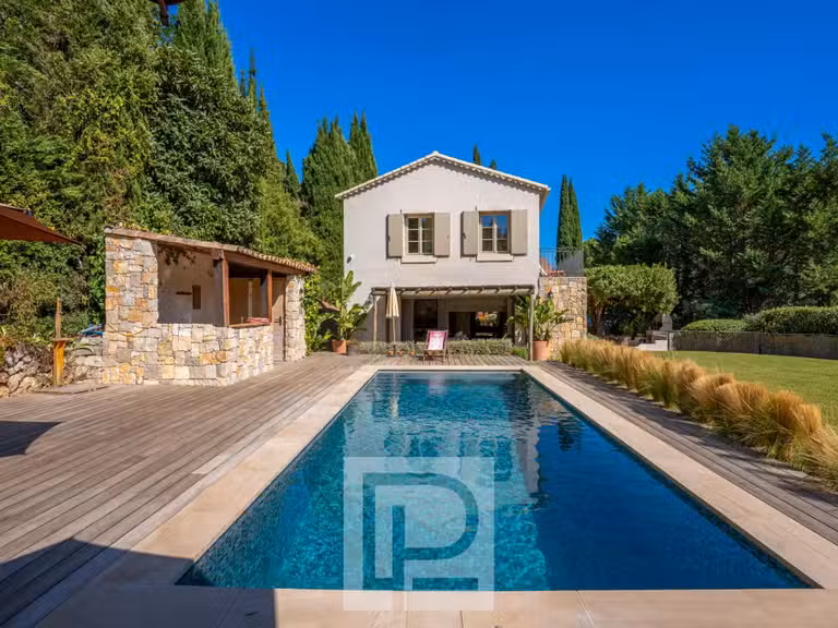 Maison Mougins - 4 chambres - 282m²
