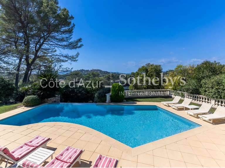 Maison Mougins - 4 chambres - 245m²