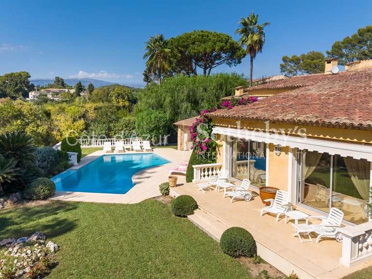 Maison Mougins - 4 chambres - 245m²