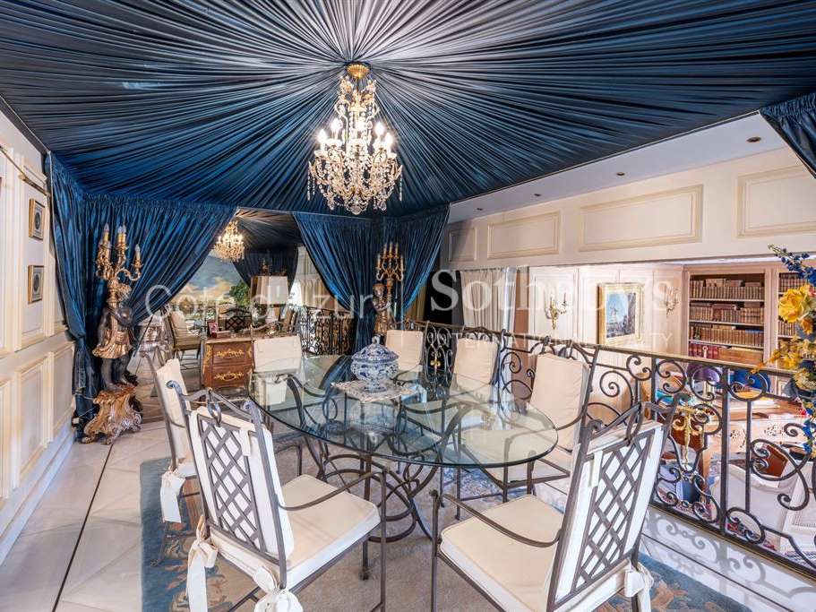 House Mougins