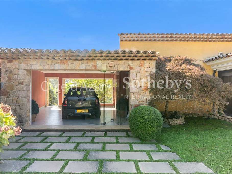 House Mougins