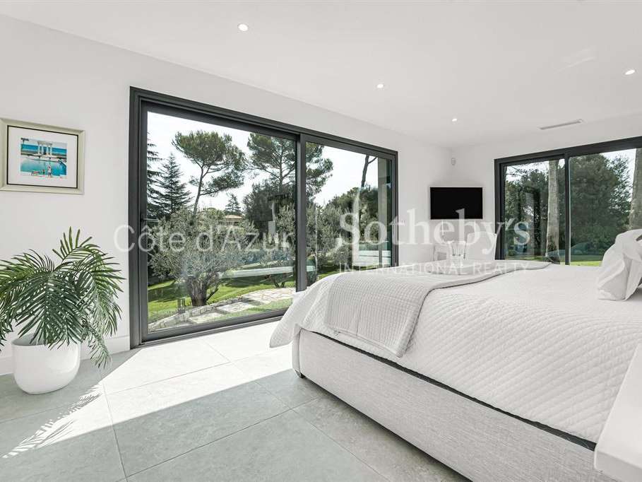 House Mougins