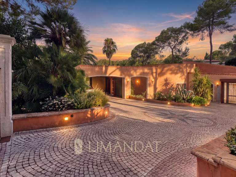 Maison Mougins - 5 chambres - 397m²
