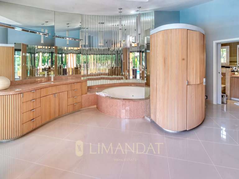 Maison Mougins - 5 chambres - 397m²