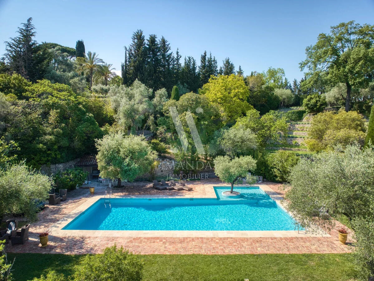 Property Mougins