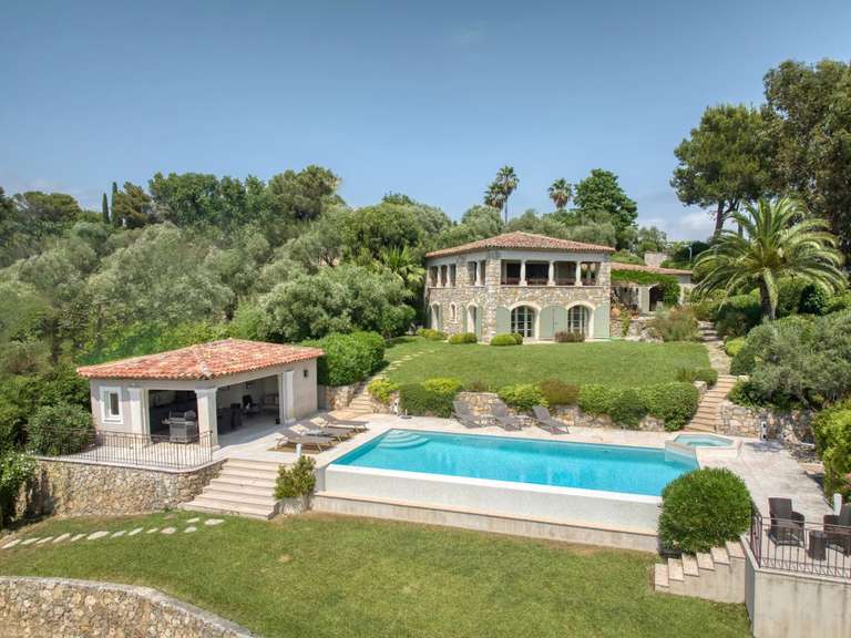 Property Mougins - 4 bedrooms - 230m²
