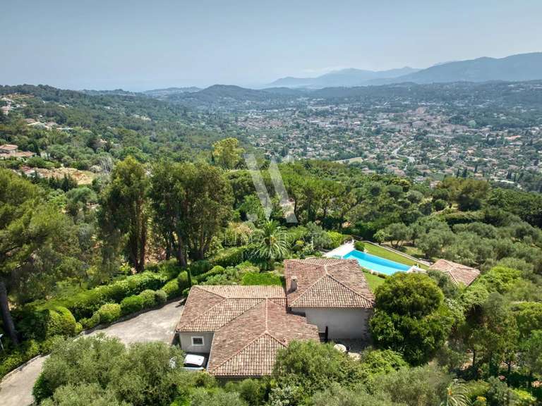 Propriété Mougins - 4 chambres - 230m²