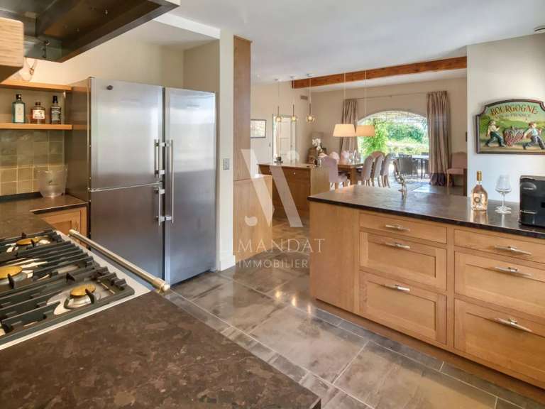 Propriété Mougins - 4 chambres - 230m²