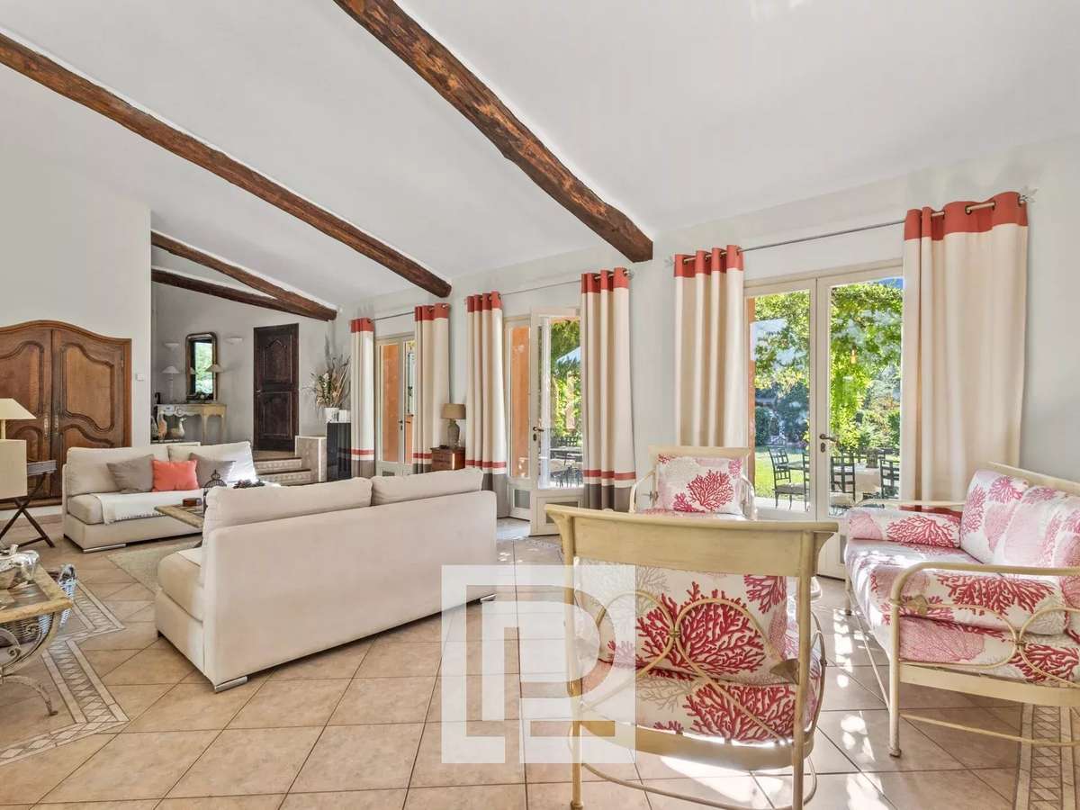 Property Mougins