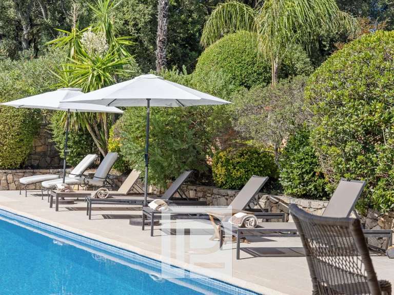 Property Mougins - 6 bedrooms - 410m²