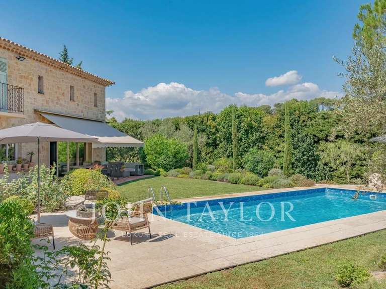 Propriété Mougins - 5 chambres - 300m²