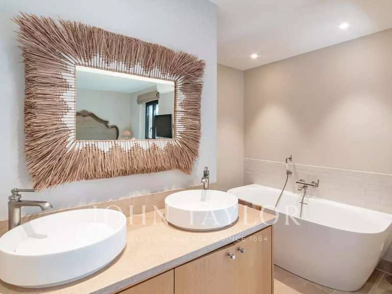 Propriété Mougins - 5 chambres - 300m²