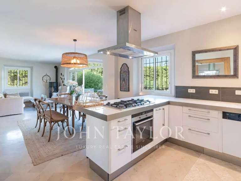 Propriété Mougins - 5 chambres - 300m²