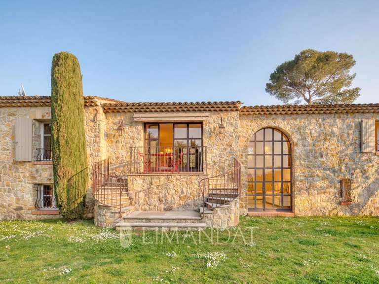 Propriété Mougins - 5 chambres - 380m²