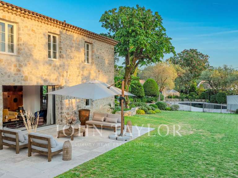 Propriété Mougins - 5 chambres - 385m²