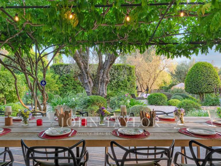 Propriété Mougins - 5 chambres - 385m²