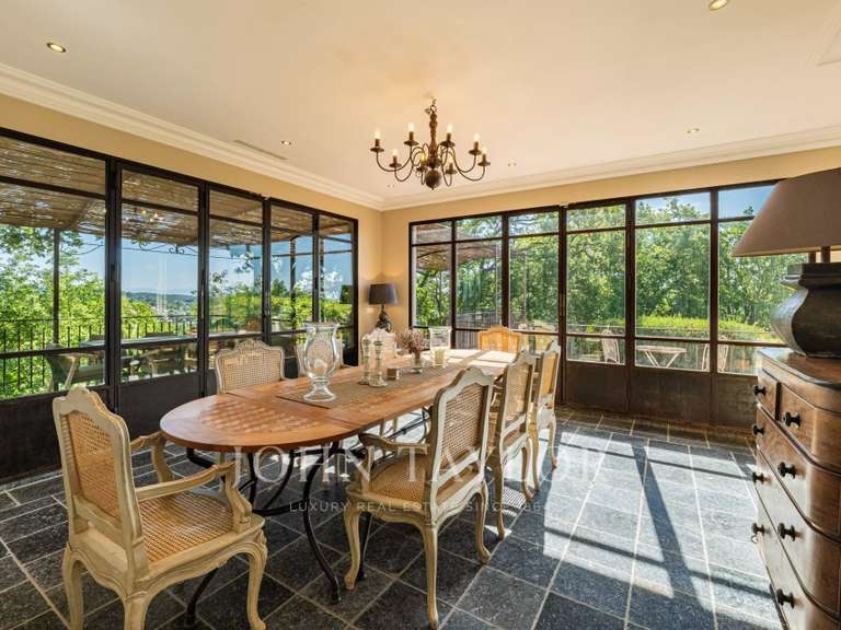Propriété Mougins - 5 chambres - 359m²