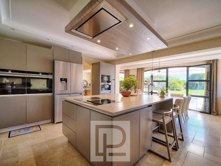 Propriété Mougins - 8 chambres - 561m²