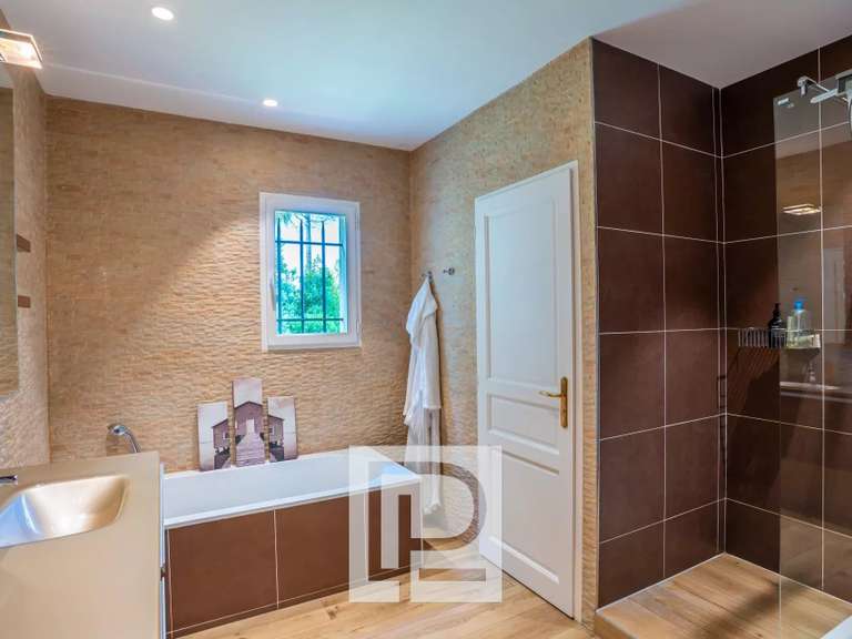 Villa Mougins - 4 chambres - 256m²