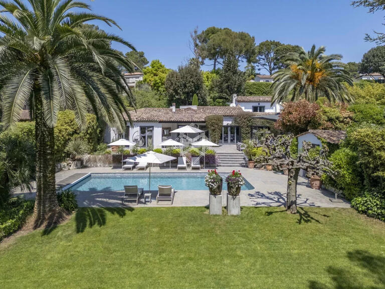 Villa Mougins - 5 bedrooms - 280m²
