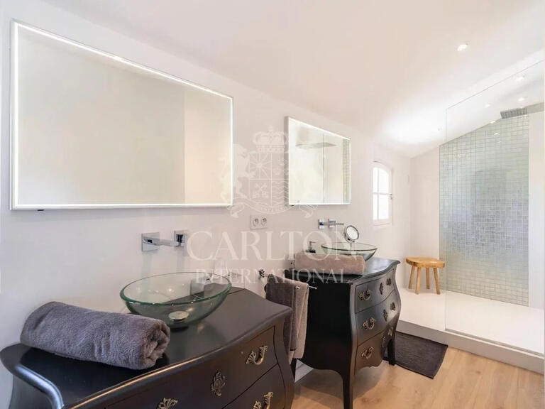 Villa Mougins - 4 bedrooms - 300m²