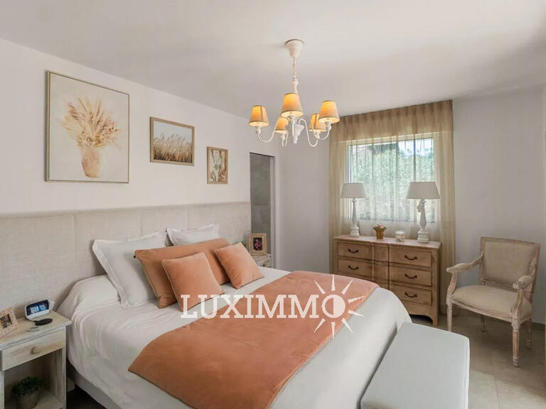 Villa Mougins - 5 bedrooms - 200m²