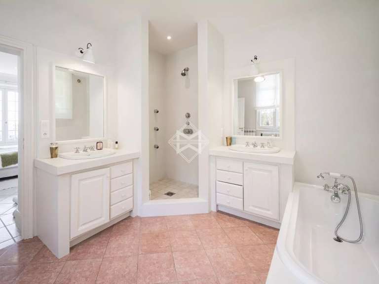 Villa Mougins - 4 chambres - 216m²