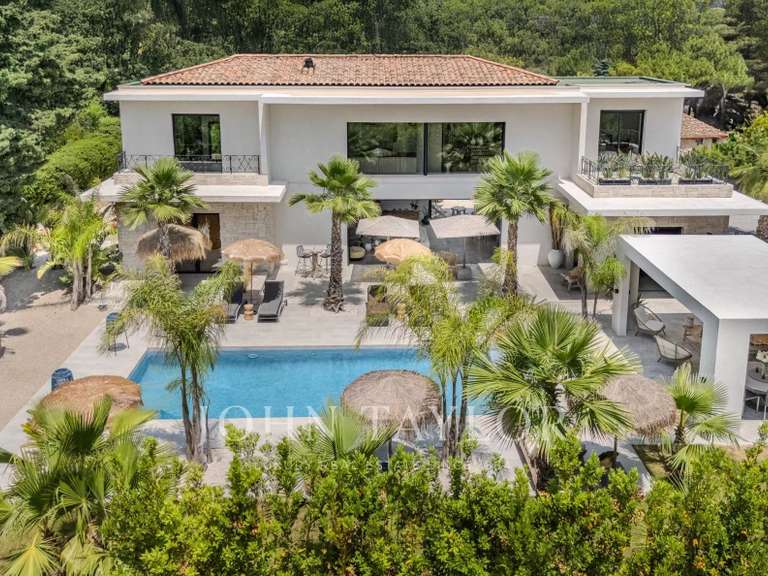 Villa Mougins - 4 bedrooms - 325m²