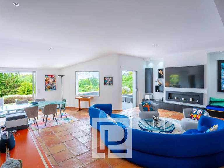 Villa Mougins - 4 chambres - 241m²