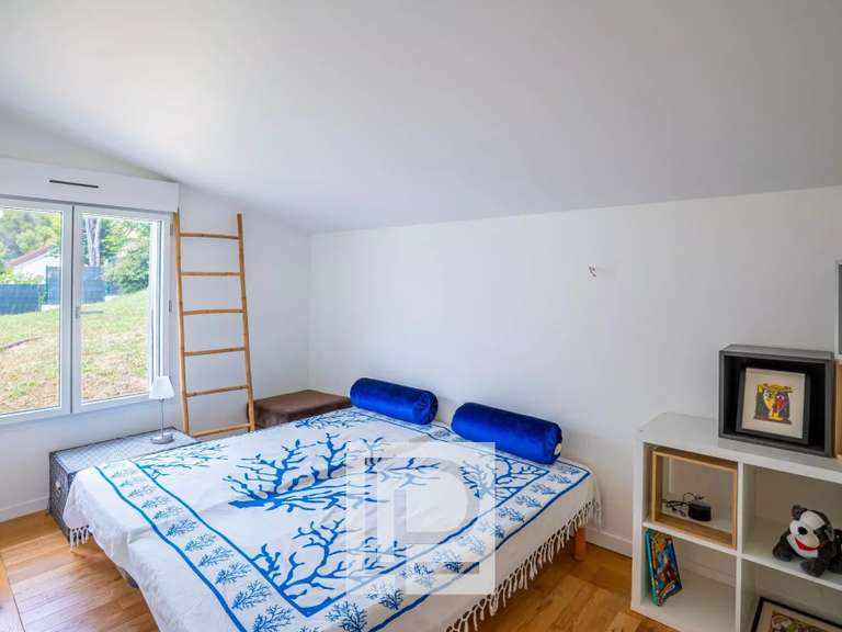 Villa Mougins - 4 bedrooms - 241m²